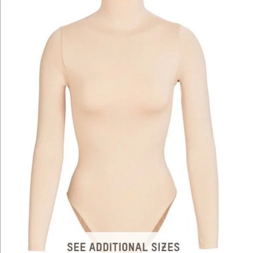 SKIMS L/XL Mock Neck Long Sleeve Bodysuit Sandstone